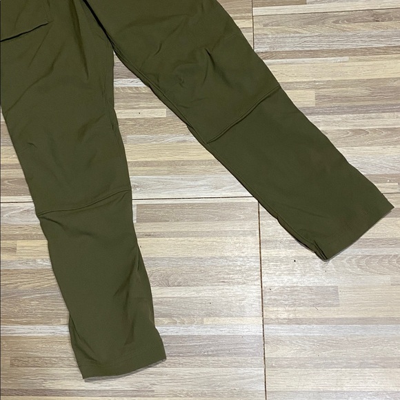 NWOT REI Hiking Pants size kids boys 10 - Picture 3 of 8